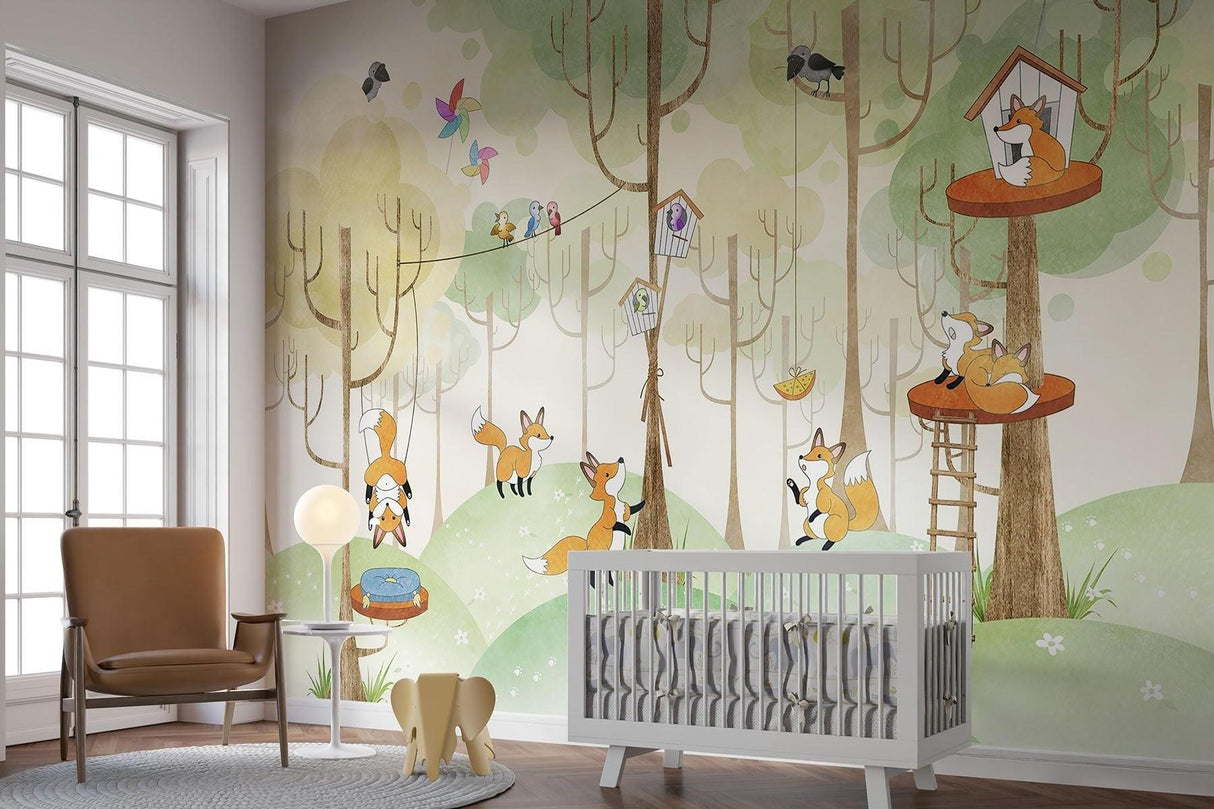 Papier Peint Mural Animaux de la Forêt | Scène de Cabane dans l'Arbre avec Renard Joueur