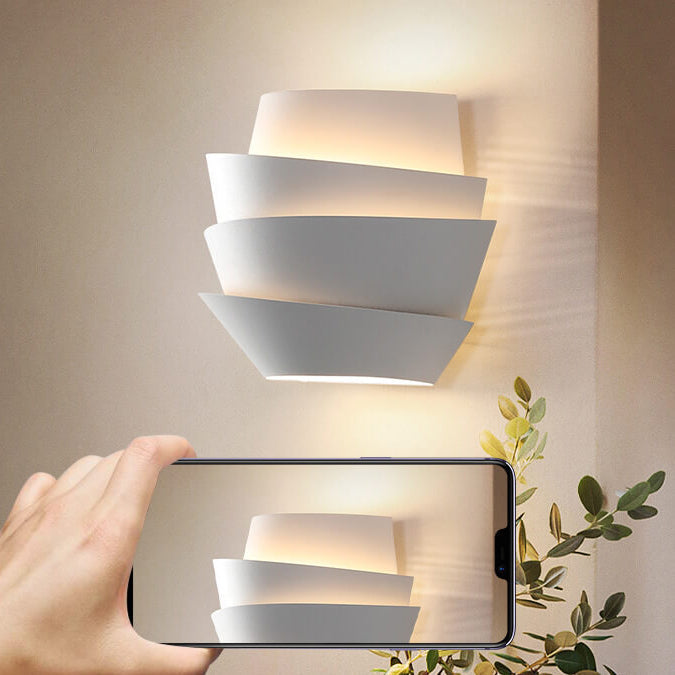 Modern Wall Sconce Layered Metal Design with Dual Light Effect - Product detail 7