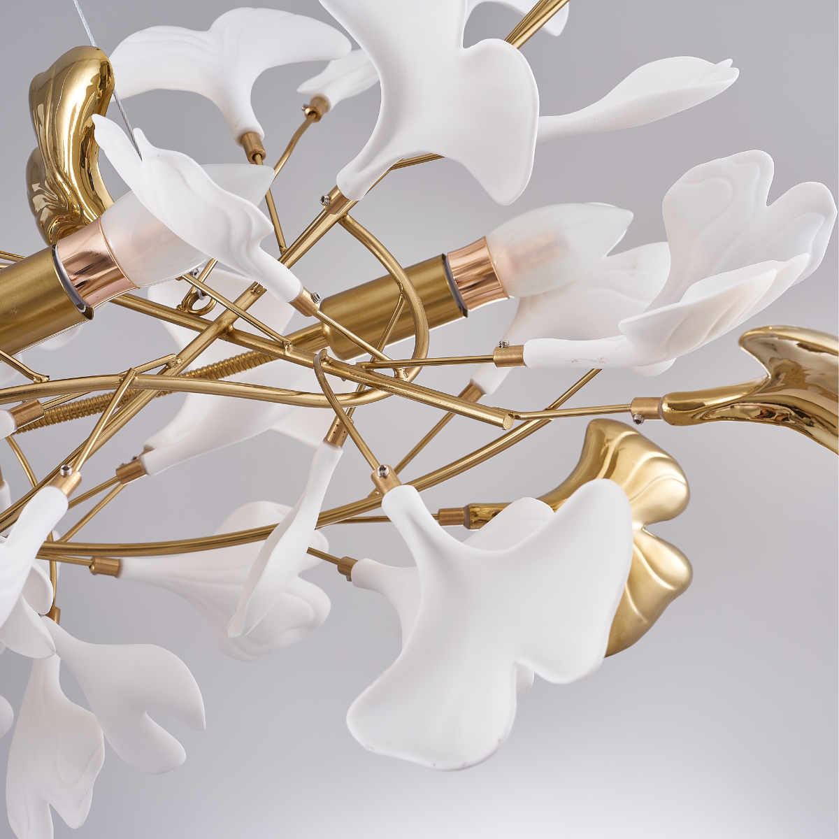 Ginkgo Leaf Chandelier Brass and White Floral Design - Product detail 26