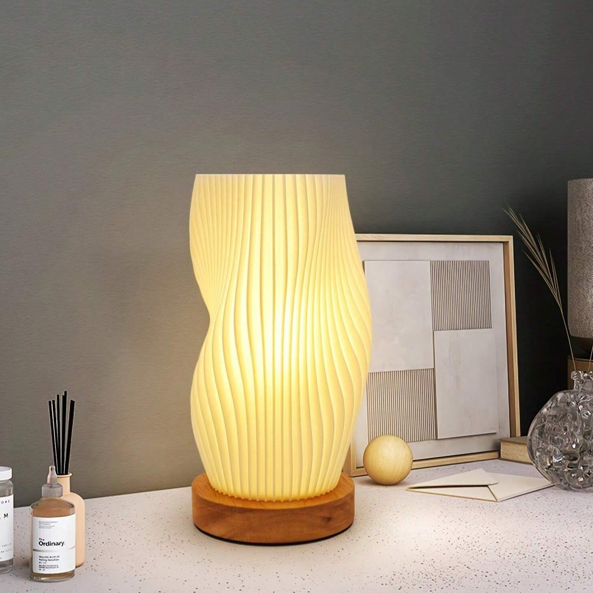 Modern Wave Table Lamp Pleated Shade Design - Product detail 5