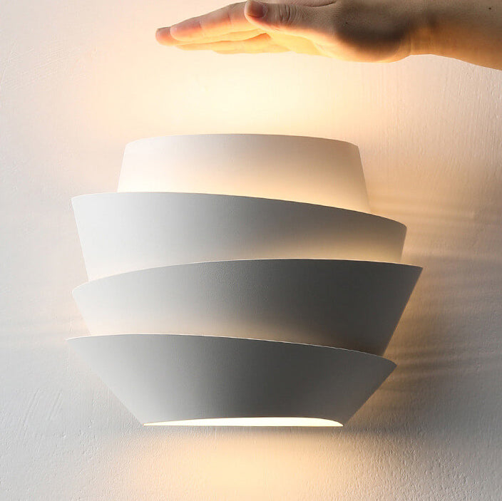 Modern Wall Sconce Layered Metal Design with Dual Light Effect - Product detail 9