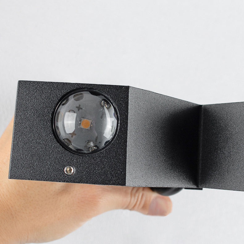 Modern Outdoor Wall Light X-Shape LED Waterproof Design - Product detail 5