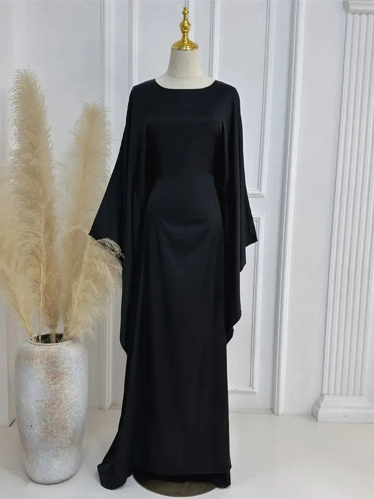 Elegant Maxi Dress Flowing Cloak Sleeves Design - Product detail 9