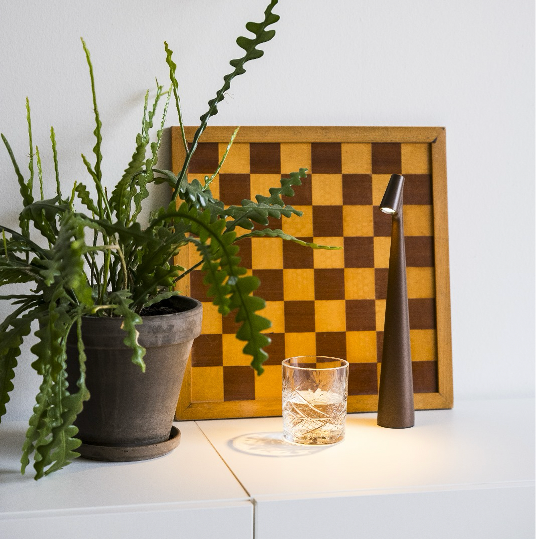 Modern LED Table Lamp  Minimalist Adjustable Desk Light - Product detail 6