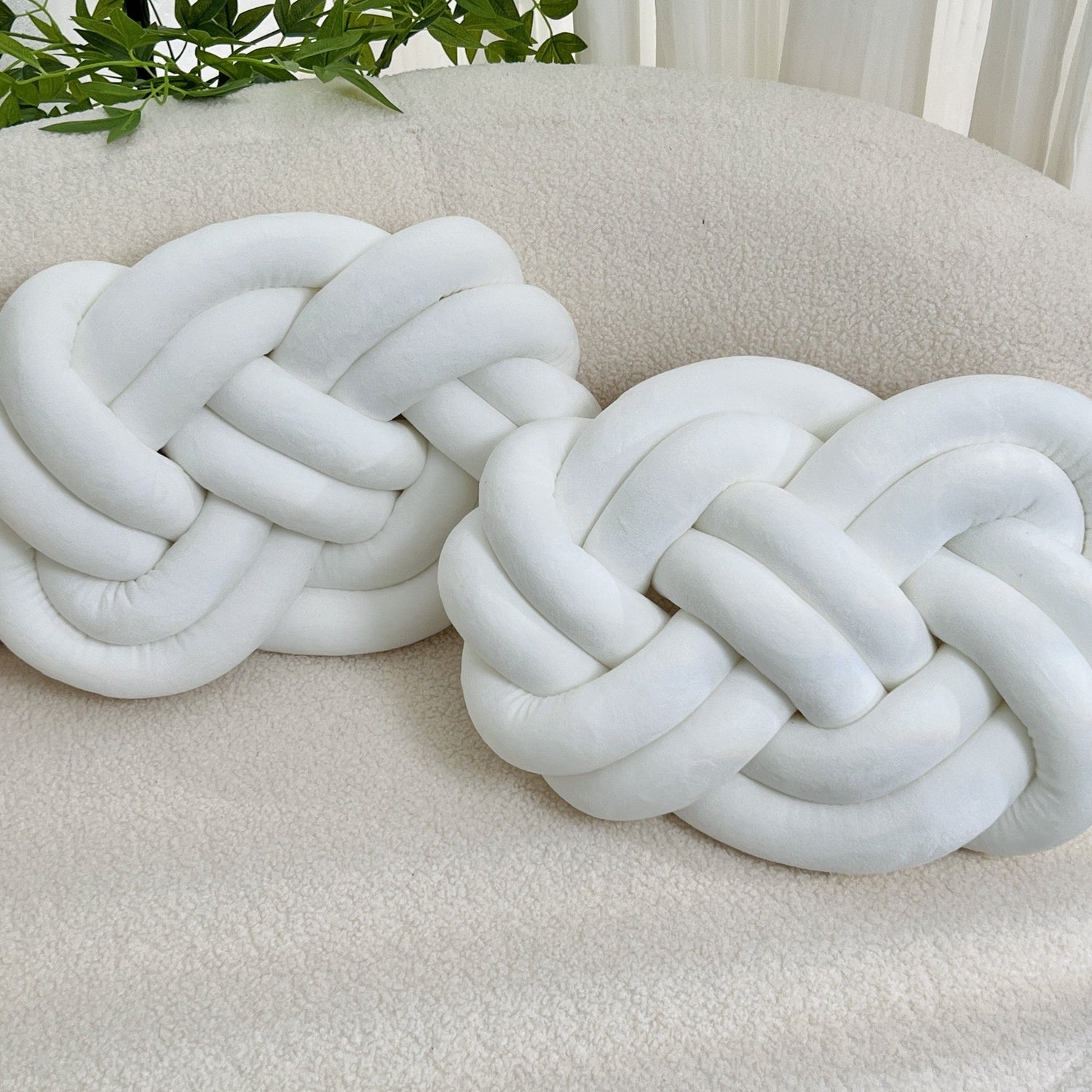 Decorative Knot Cushions  Plush Braided Design - Product detail 18
