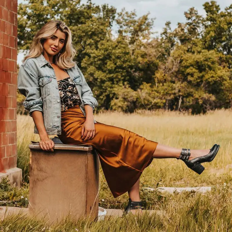 Vintage Block Heel Pumps  Red Leather Double Ankle Strap - Product detail 4