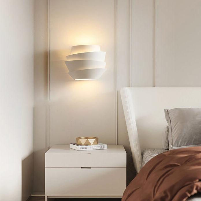 Modern Wall Sconce Layered Metal Design with Dual Light Effect - Product detail 14