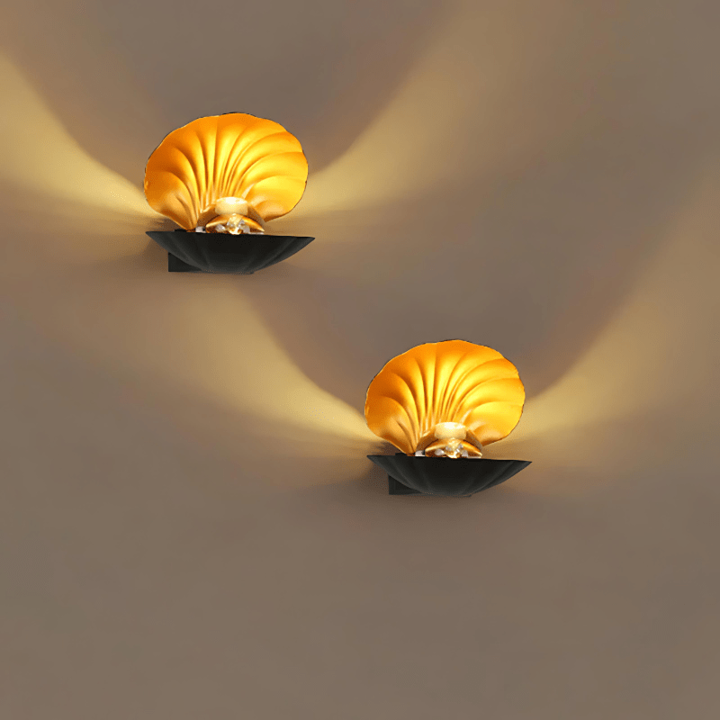 Seashell Wall Light Gold Interior Black Shell Design - Detailed view