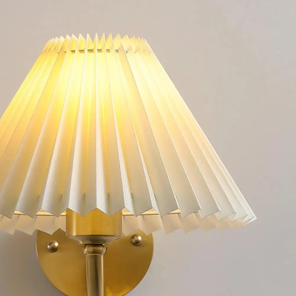 Classic Wall Sconce Pleated Shade With Pull Chain - Product detail 5