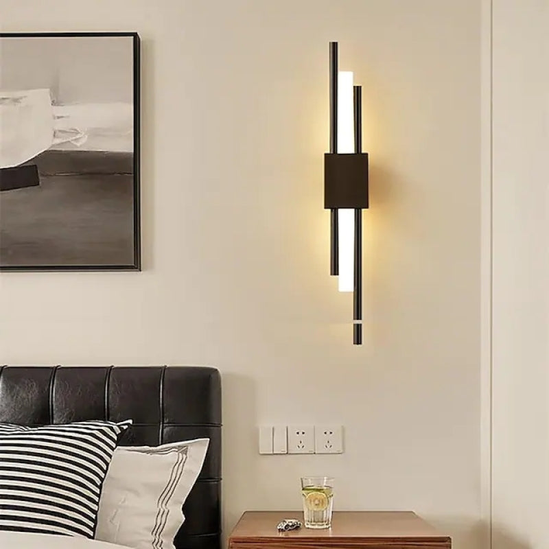 Modern LED Wall Lamp Black Metal Linear Design - Detailed view