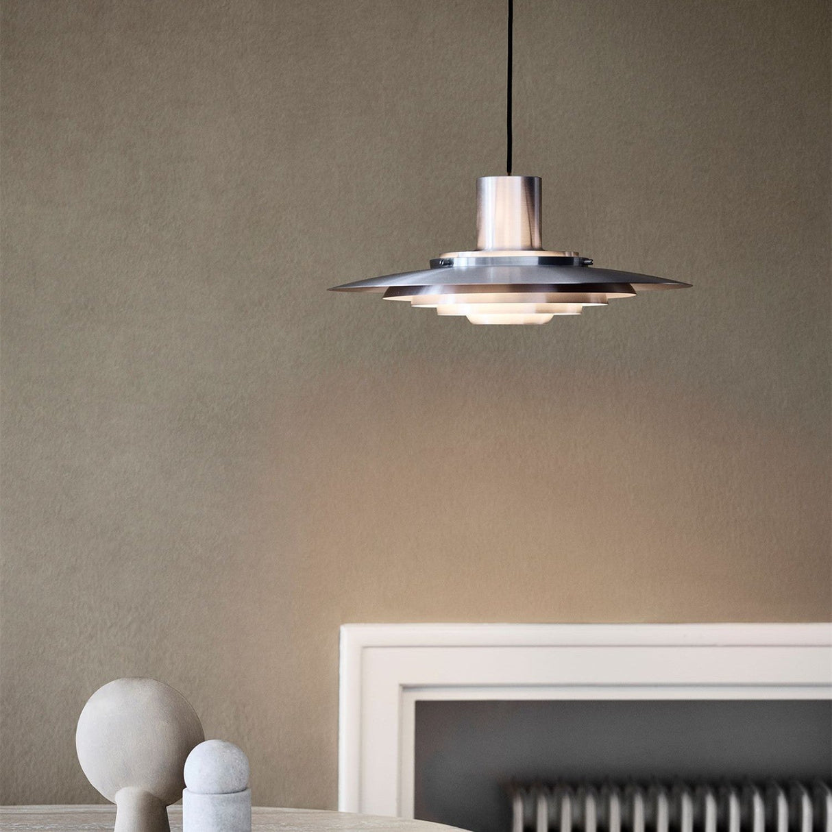 Modern Pendant Light Tiered Aluminum Disk Design - Product detail 5