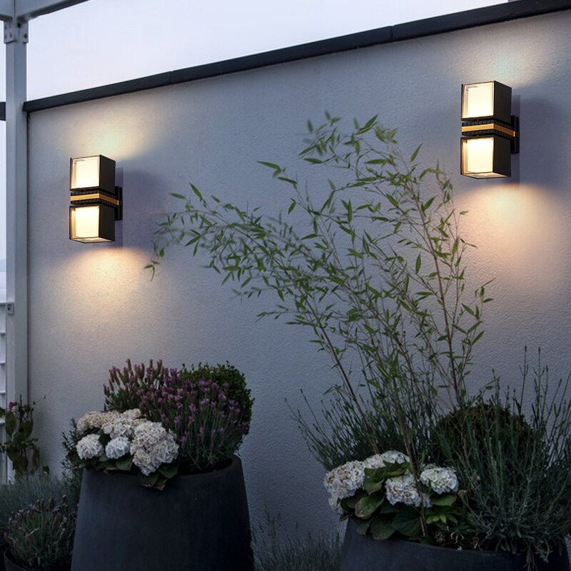 Modern Outdoor Wall Light  Black Metal Adjustable Sconce - Product detail 5