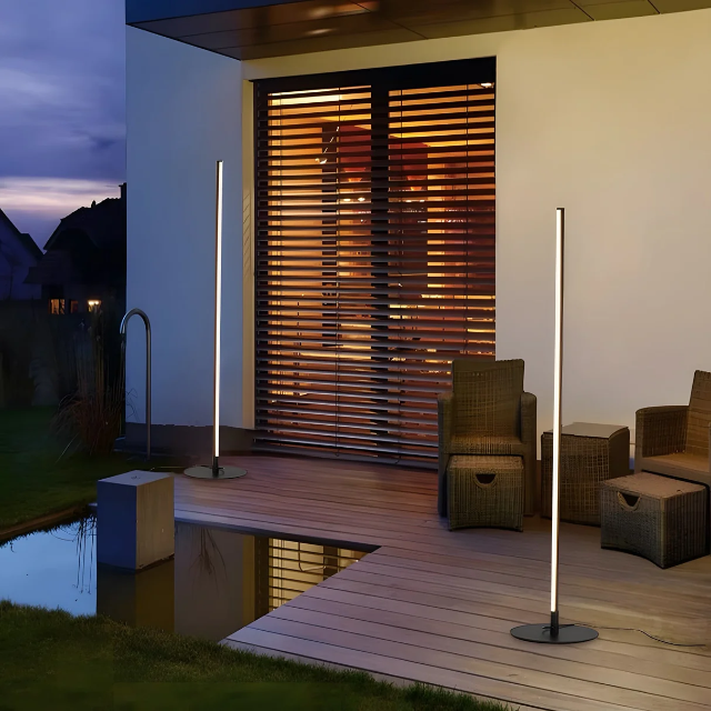 Modern Solar Floor Lamp  LED Outdoor Garden Light - Product detail 5