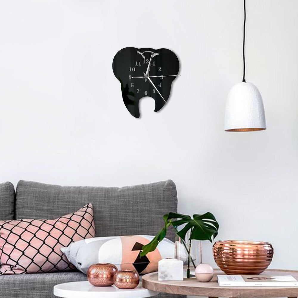 Dental Wall Clock  Modern Black Tooth Design - Detailed view