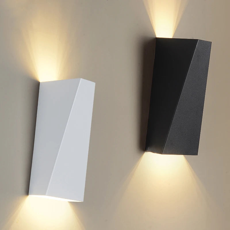 Modern LED Wall Light Dual Beam Black Metal Sconce - Detailed view