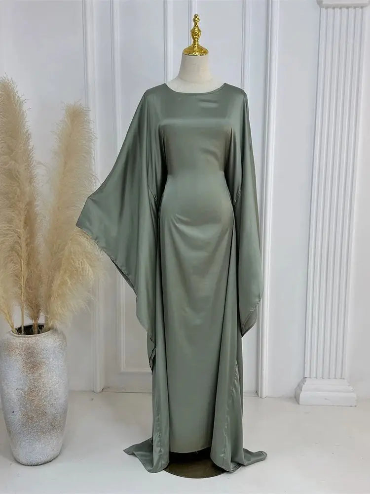 Elegant Maxi Dress Flowing Cloak Sleeves Design - Product detail 14