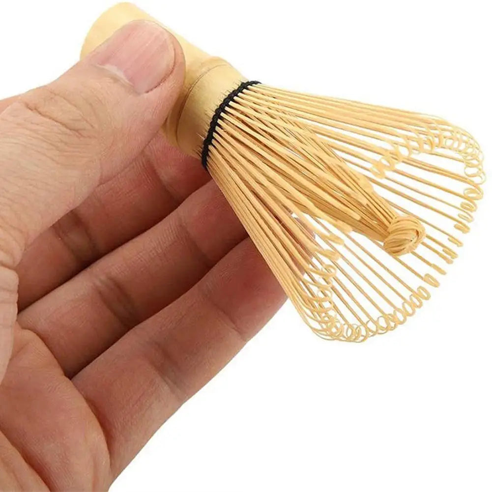 Traditional Matcha Tea Set Bamboo Whisk and Accessories - Product detail 5