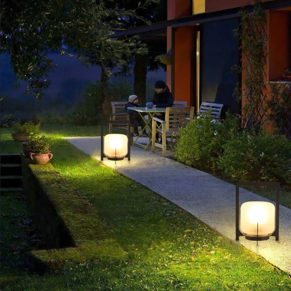 Modern Solar Wall Light  Framed Glass Lantern Design - Product detail 6