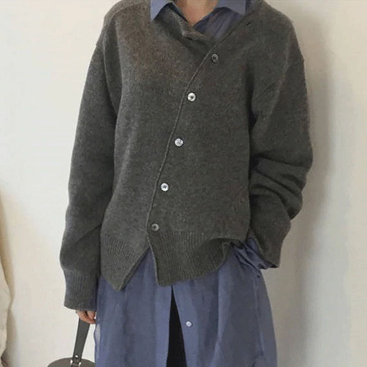 Cashmere Knit Cardigan  Asymmetric Button Design - Product detail 7