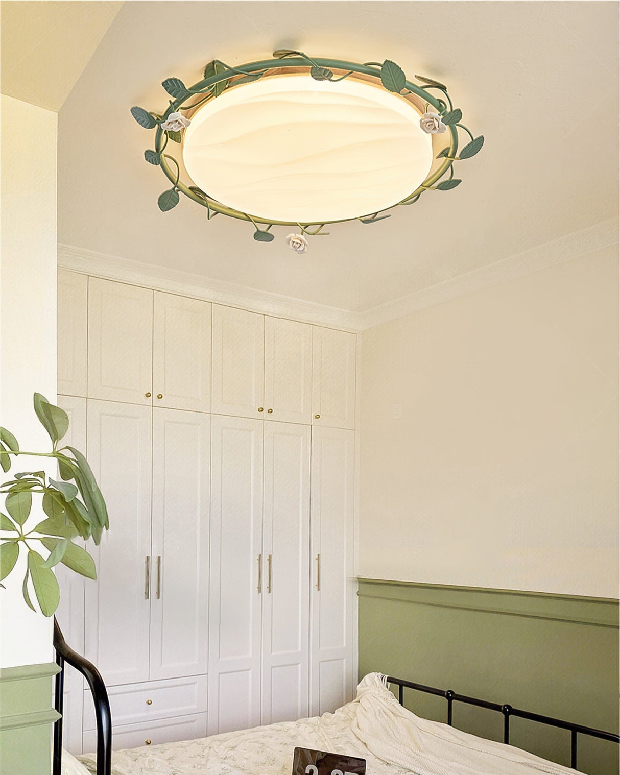 Floral Ceiling Light Rose Wreath Design with Green Accents - Product detail 7