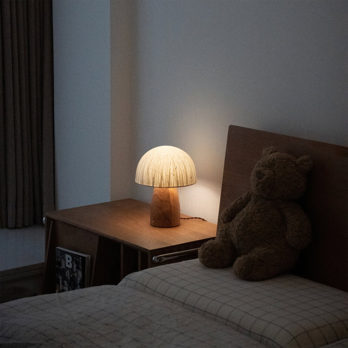 Minimalist Table Lamp Paper Shade Wood Base Design - Product detail 17