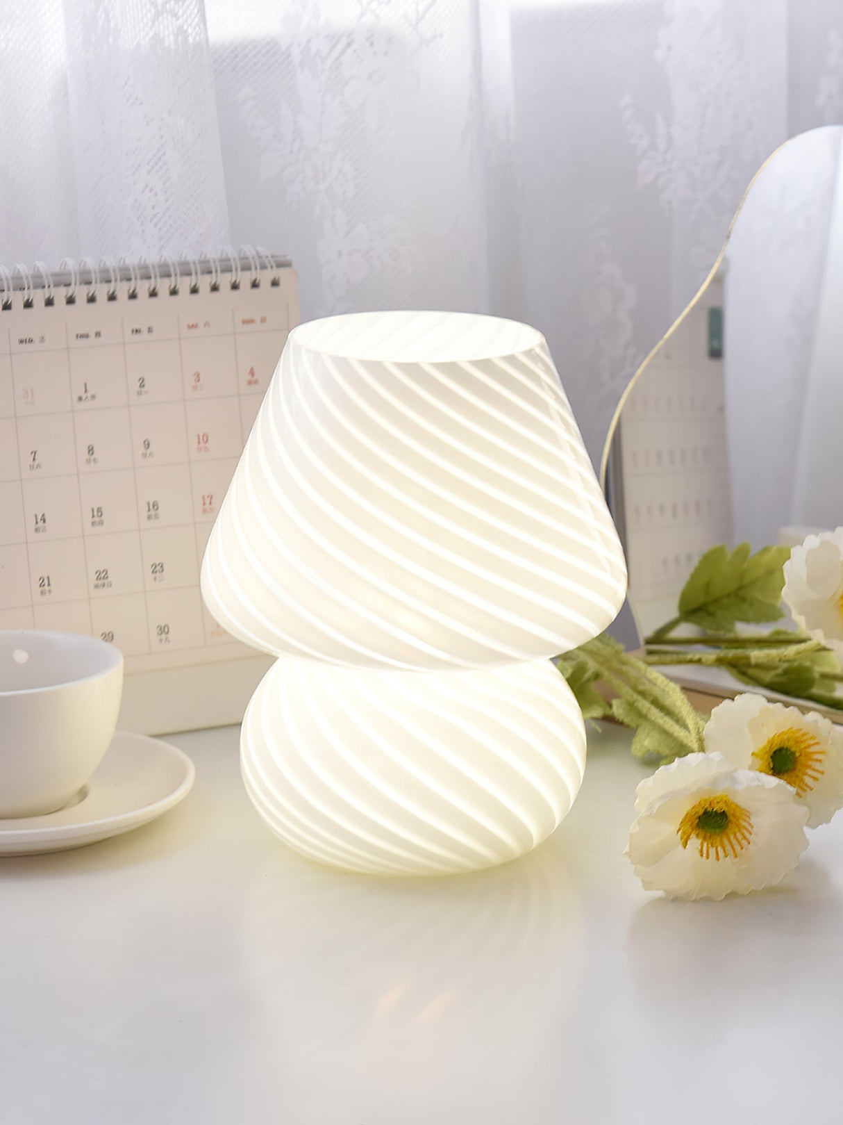 Glass Table Lamp Spiral Pattern Design - Product detail 24