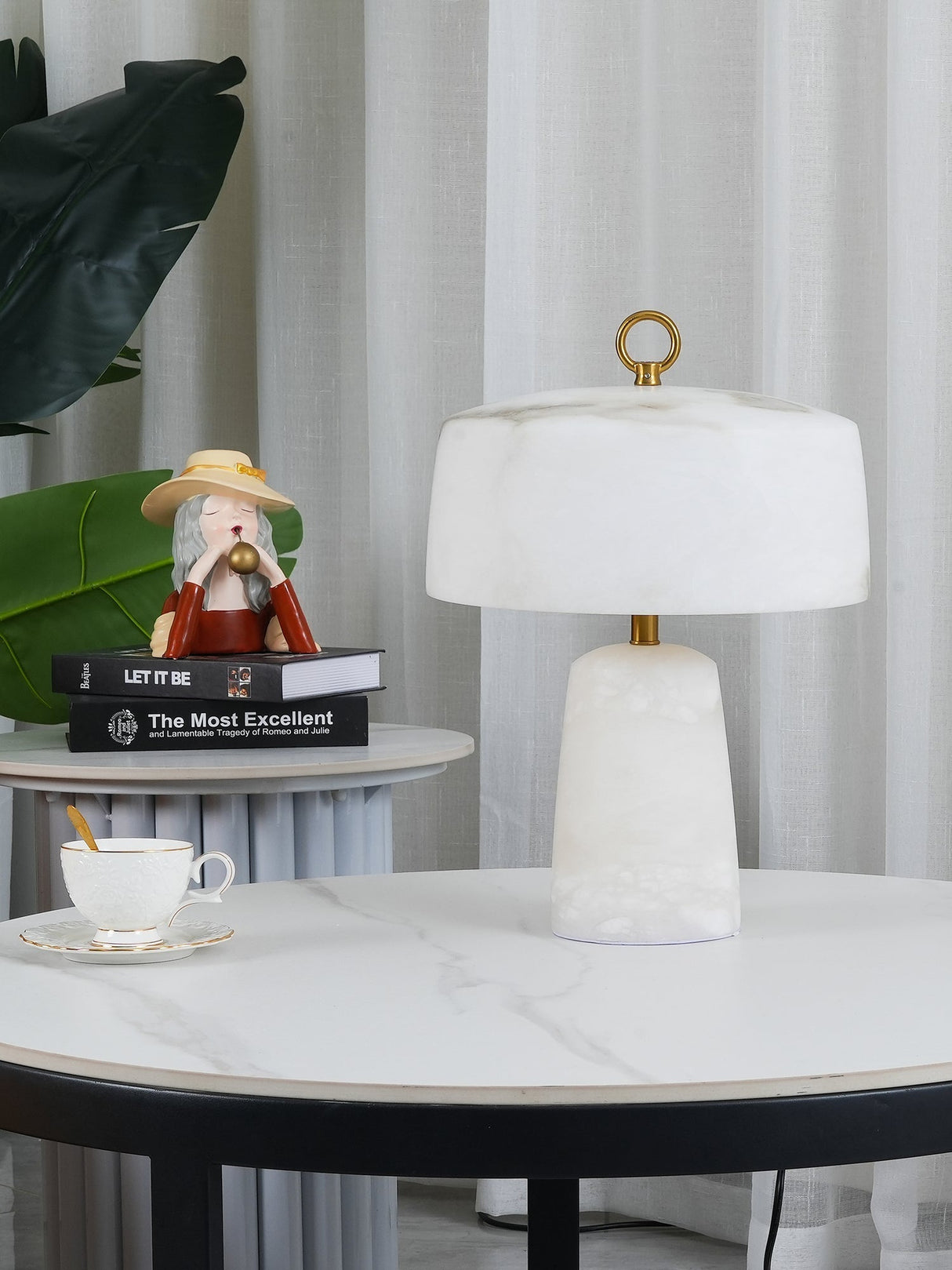 Alabaster Table Lamp Vintage Brass Accents - Product detail 13