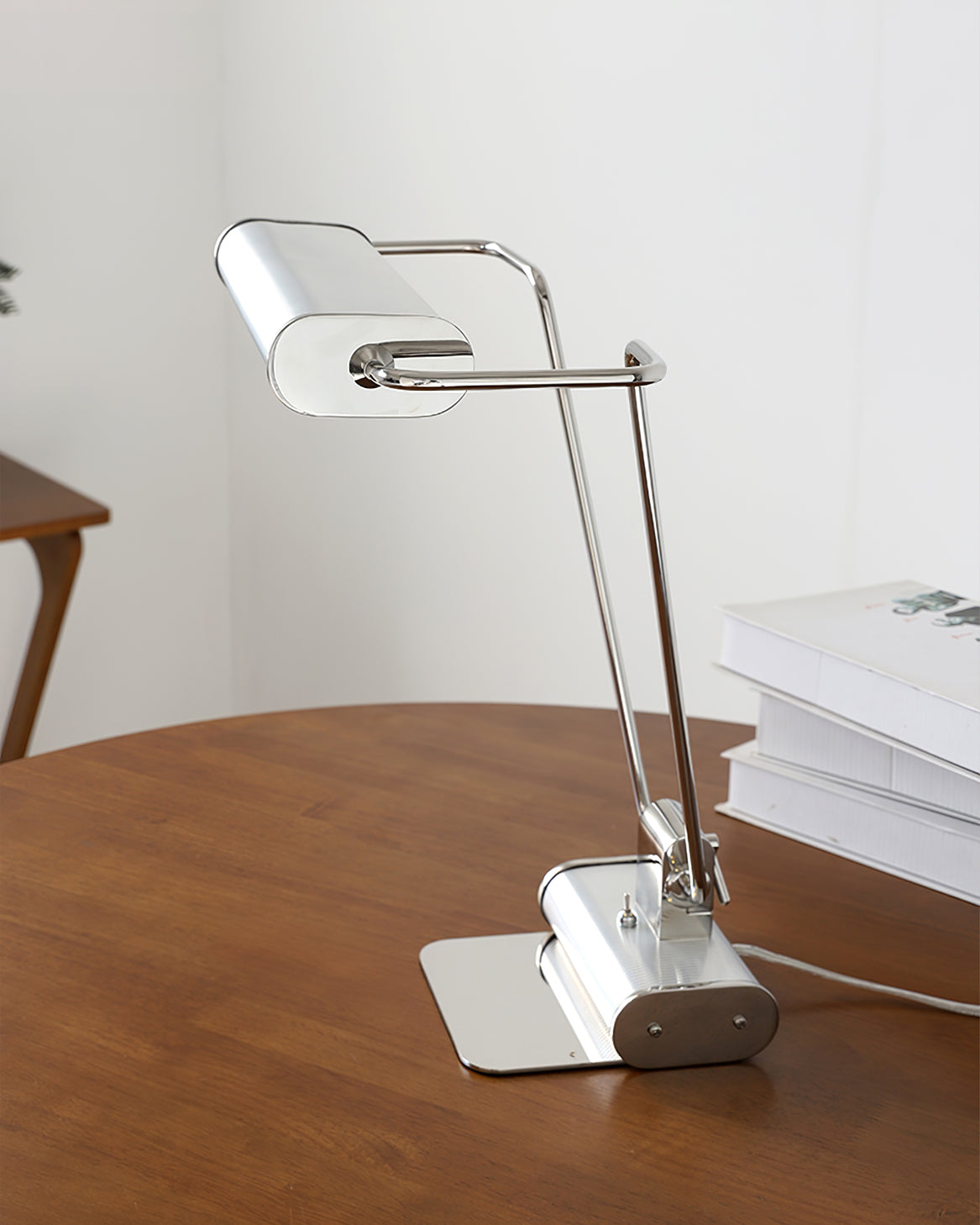 Art Deco LED Table Lamp Chrome Open Screen Design - Product detail 8