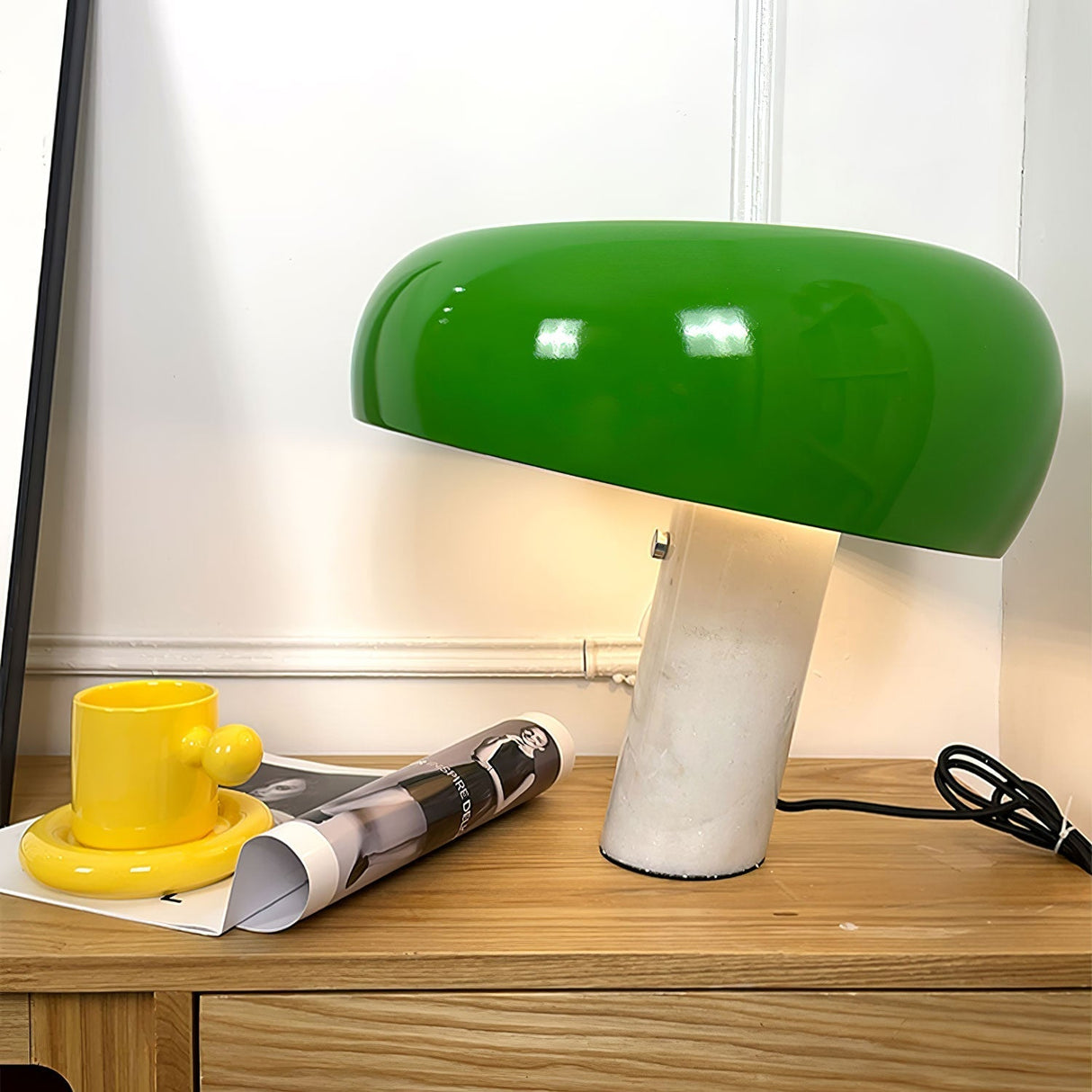 Modern Marble Table Lamp Carrara Base Black Dome Shade - Product detail 4