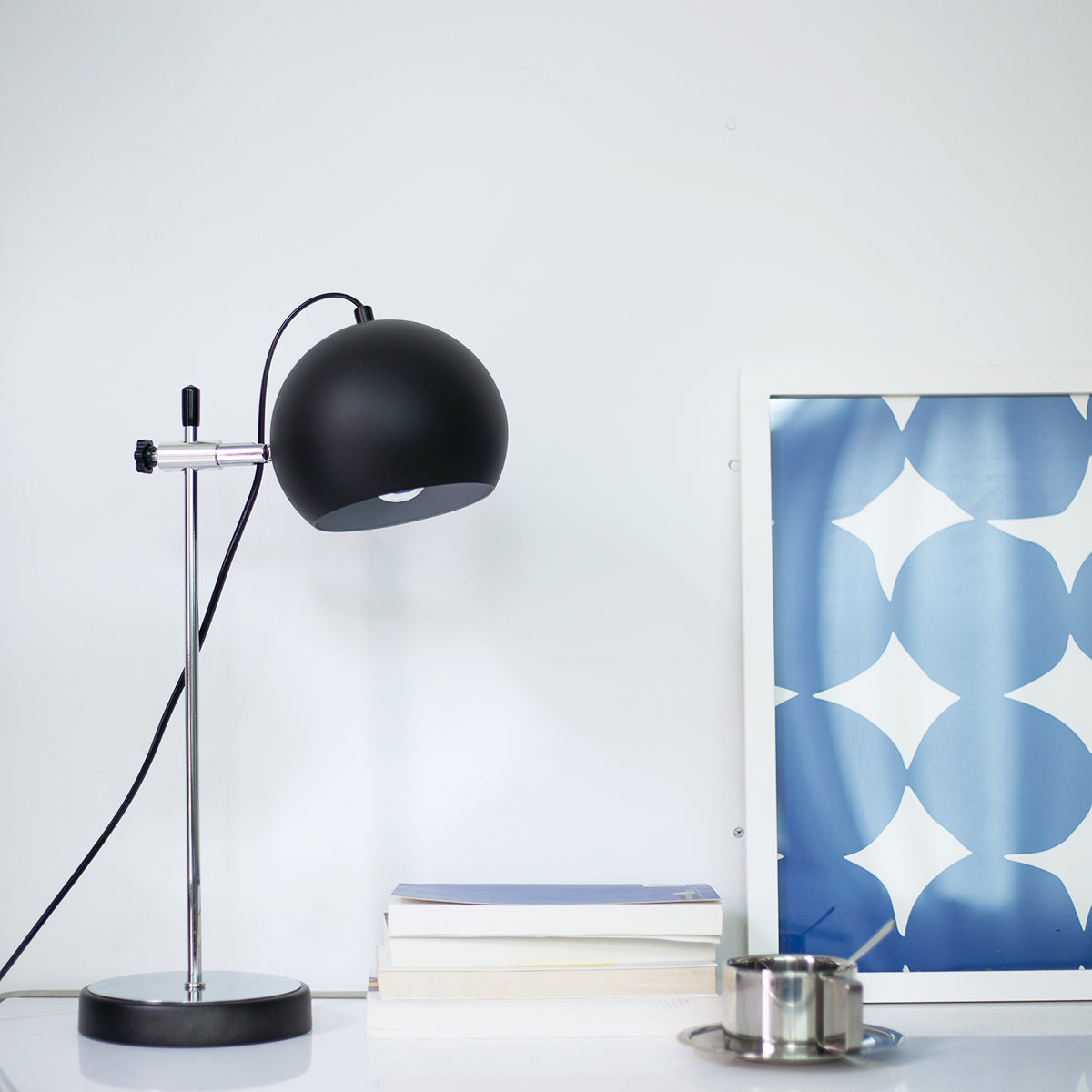Modern Table Lamp Adjustable Ball Head Design - Product detail 15