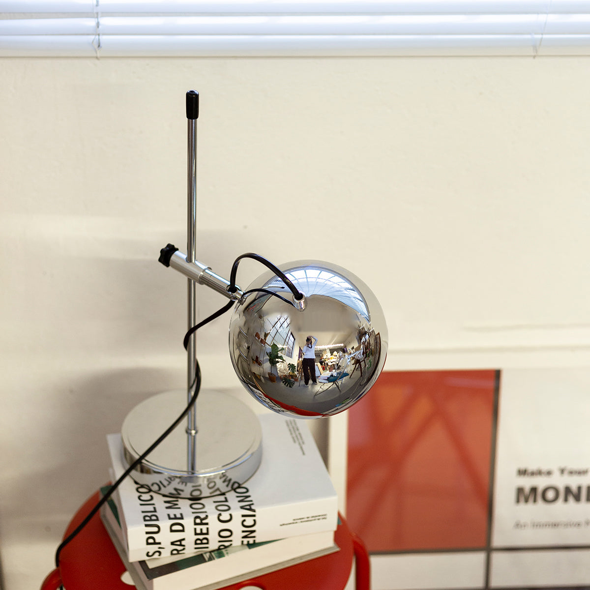 Modern Table Lamp Adjustable Ball Head Design - Product detail 5