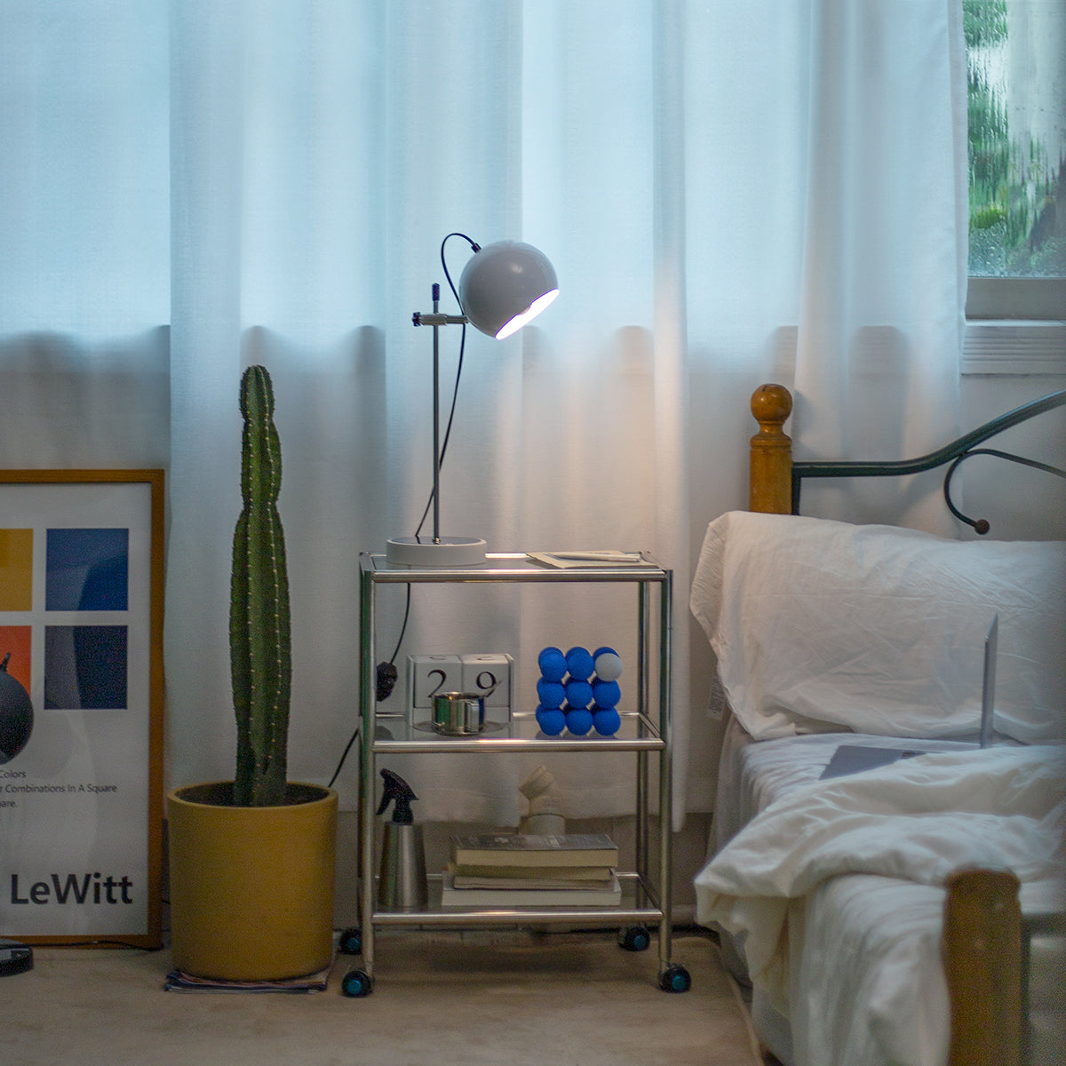Modern Table Lamp Adjustable Ball Head Design - Product detail 11