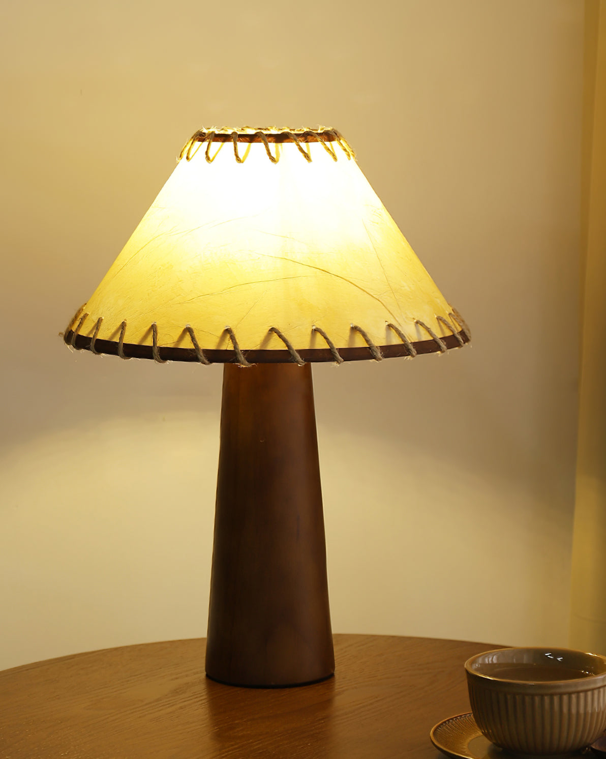 Mid-Century Table Lamp Solid Wood Base With Stitched Shade - Product detail 18