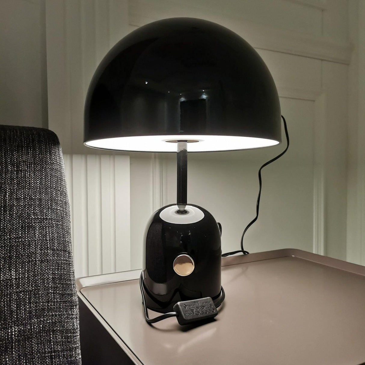 Modern Table Lamp Chrome Bell Glass Design - Product detail 22