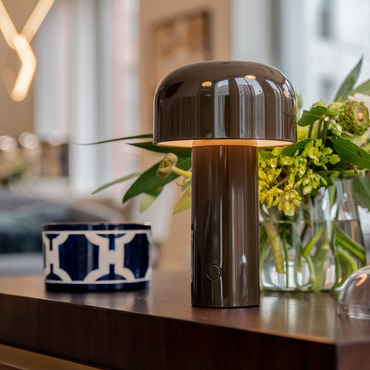 Modern LED Table Lamp  Portable Rechargeable Design - Product detail 6