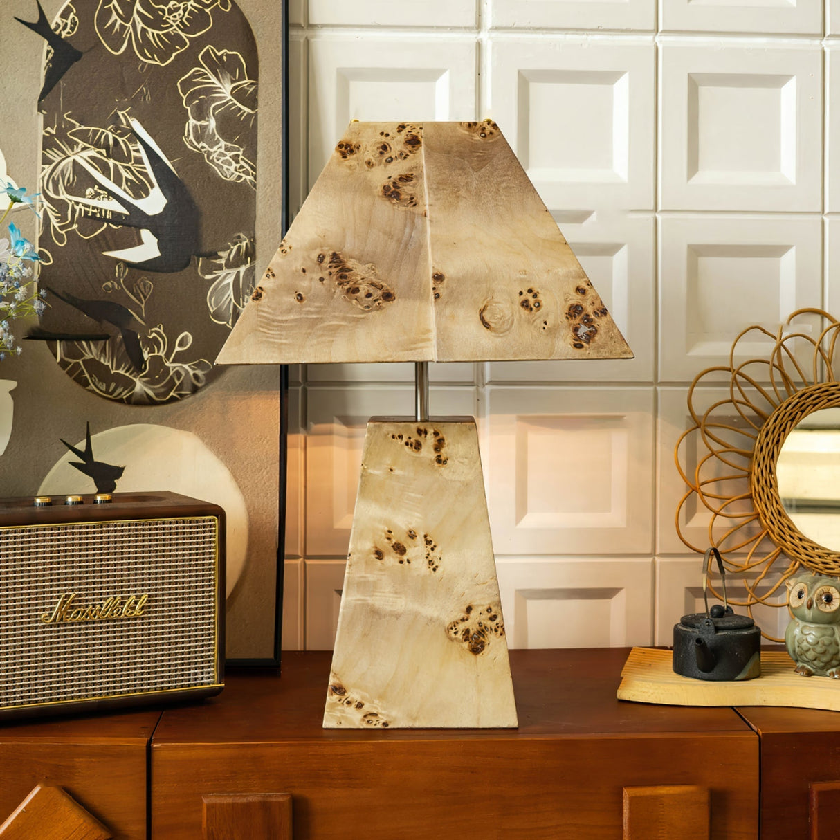 Geometric Wood Table Lamp Pyramid Design With Natural Finish - Product detail 5