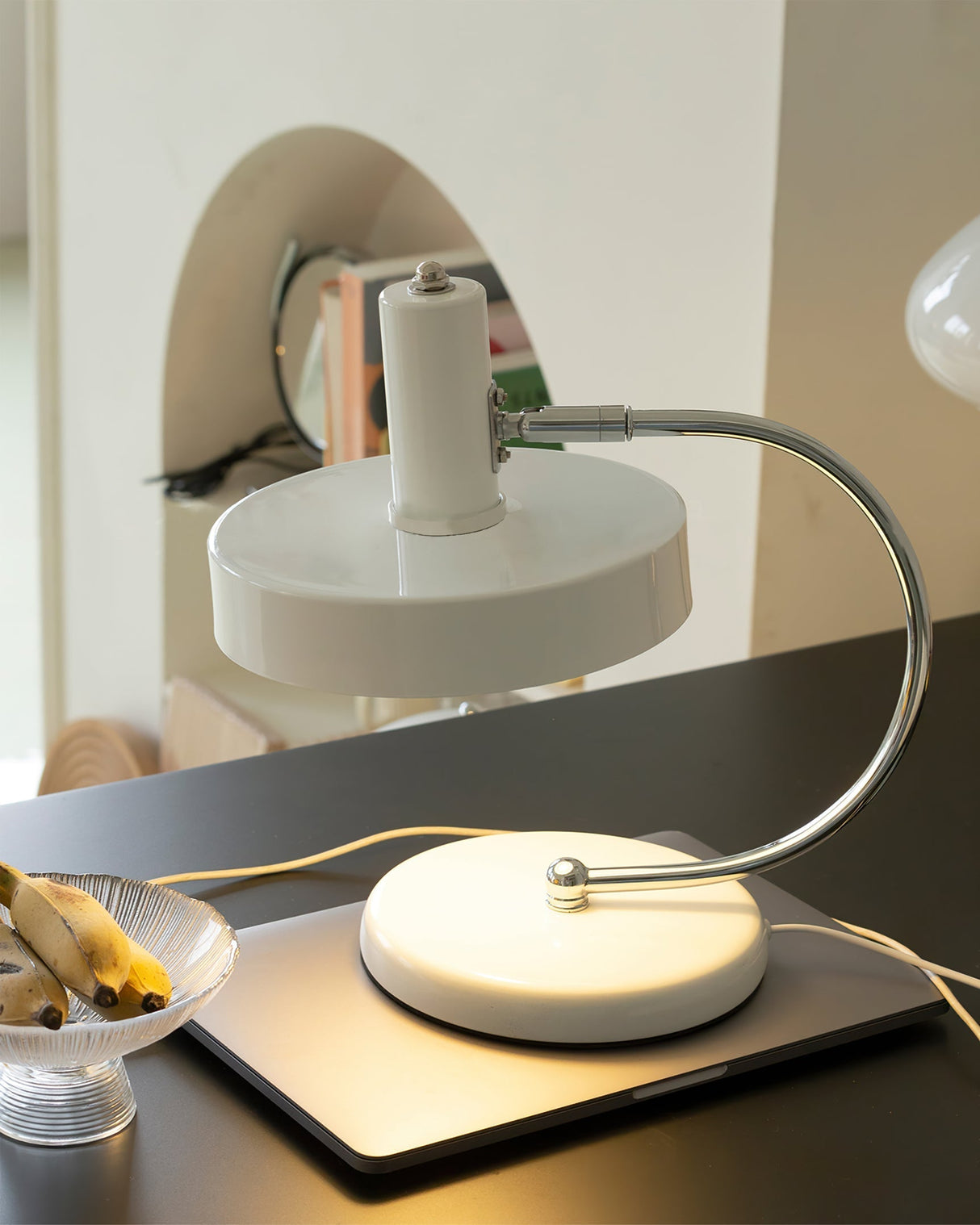 Modern Table Lamp White Metal Chrome Finish - Product detail 7