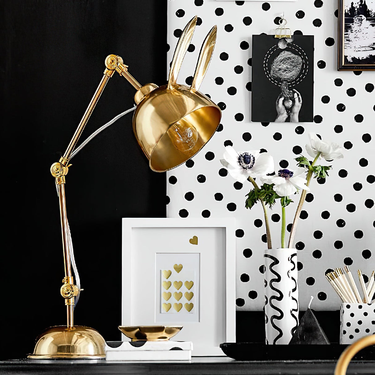 Modern Task Table Lamp Brass Rabbit Ear Design - Product detail 5