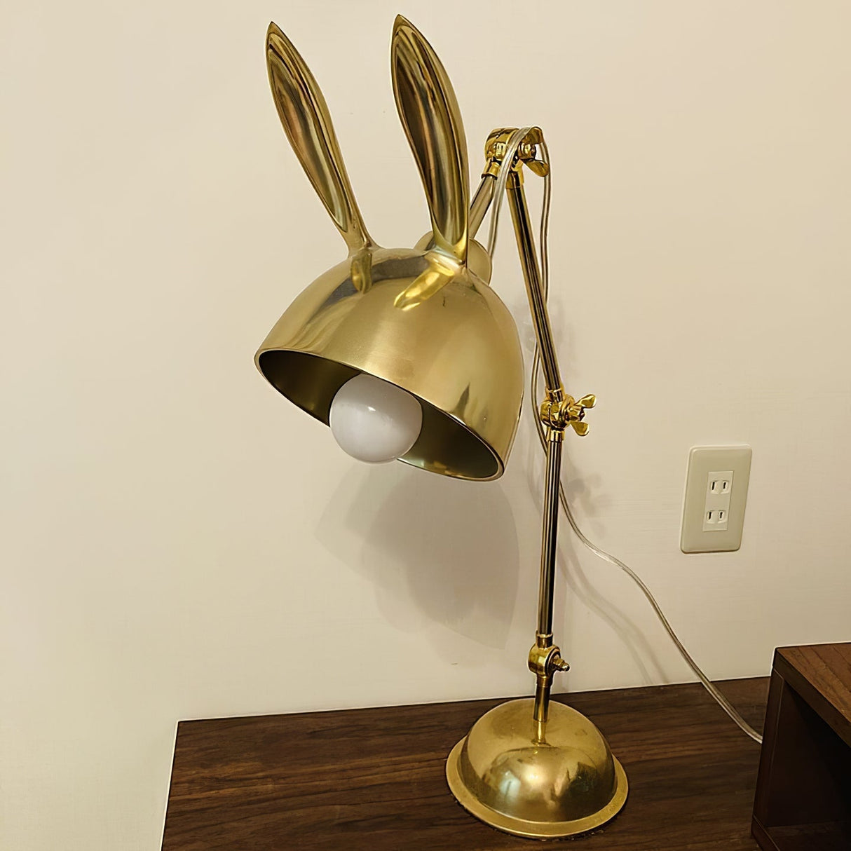 Modern Task Table Lamp Brass Rabbit Ear Design - Product detail 7