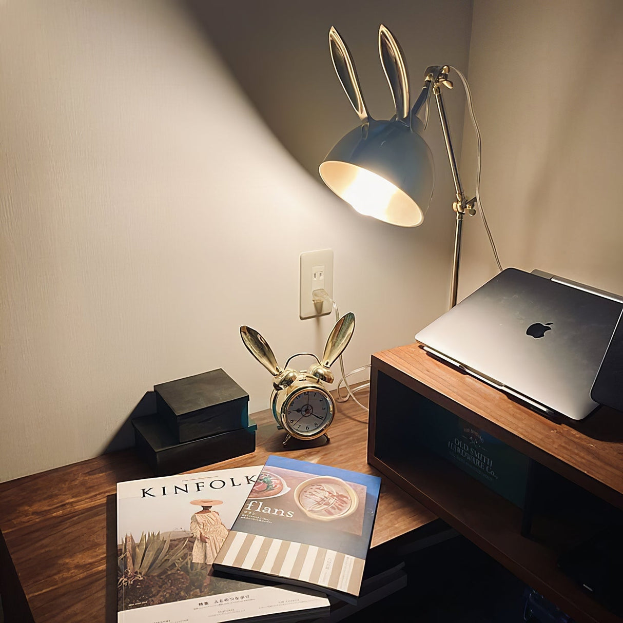 Modern Task Table Lamp Brass Rabbit Ear Design - Product detail 8