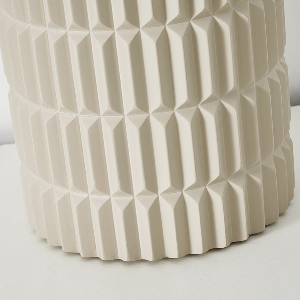 Modern Ceiling Light Geometric Resin Pattern - Product detail 4