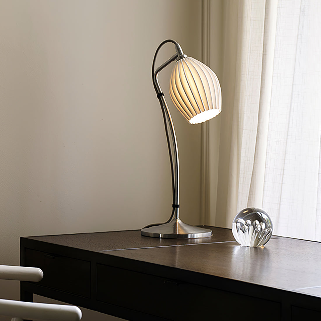 Ceramic Table Lamp Ribbed Shade Design - Product detail 6