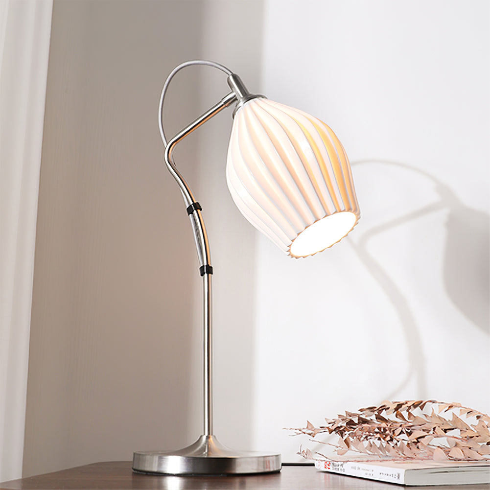 Ceramic Table Lamp Ribbed Shade Design - Product detail 10