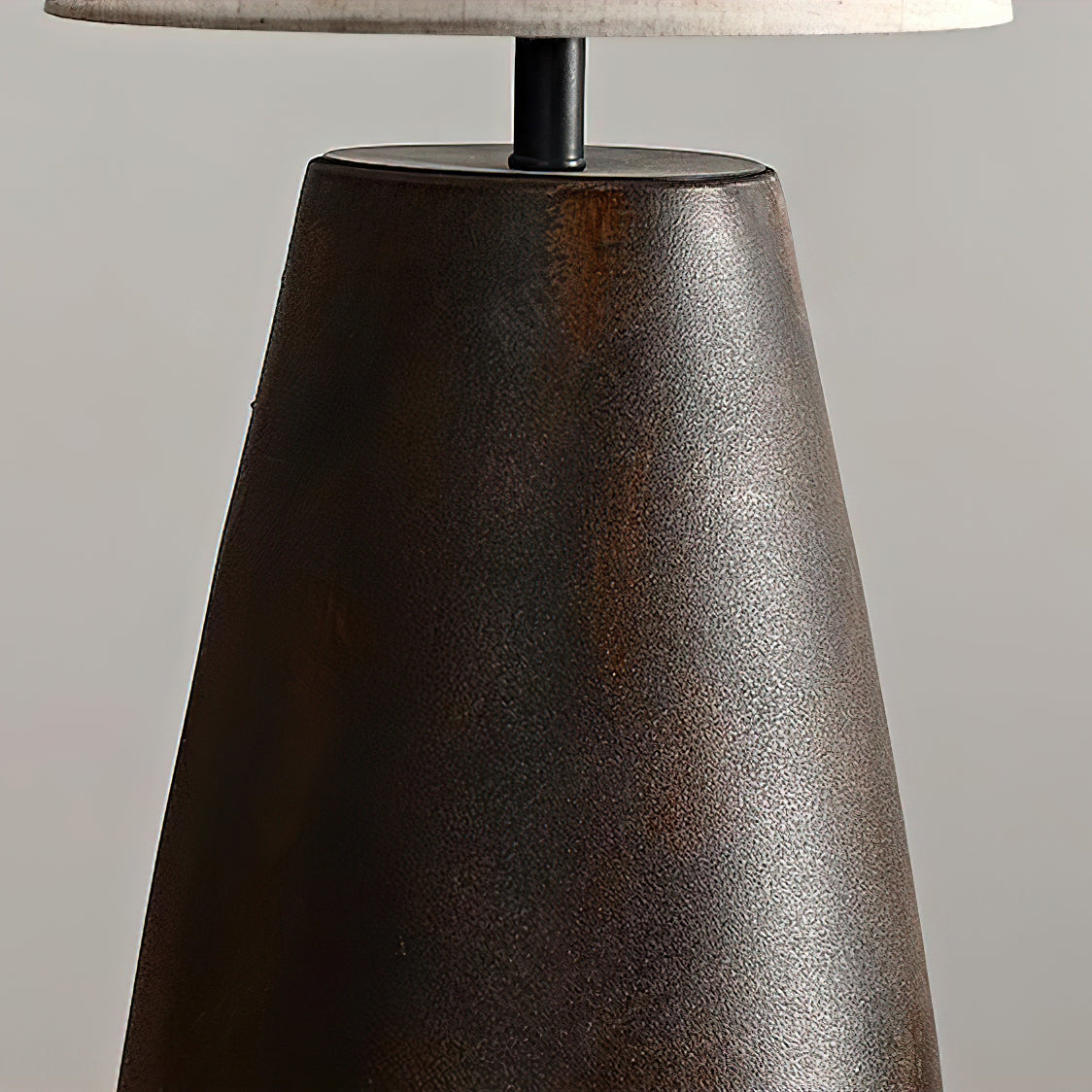 Ceramic Table Lamp Tapered Base With Fabric Shade - Product detail 10