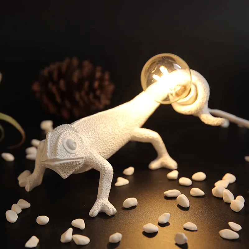 Chameleon Table Lamp White Resin Animal Design - Product detail 34