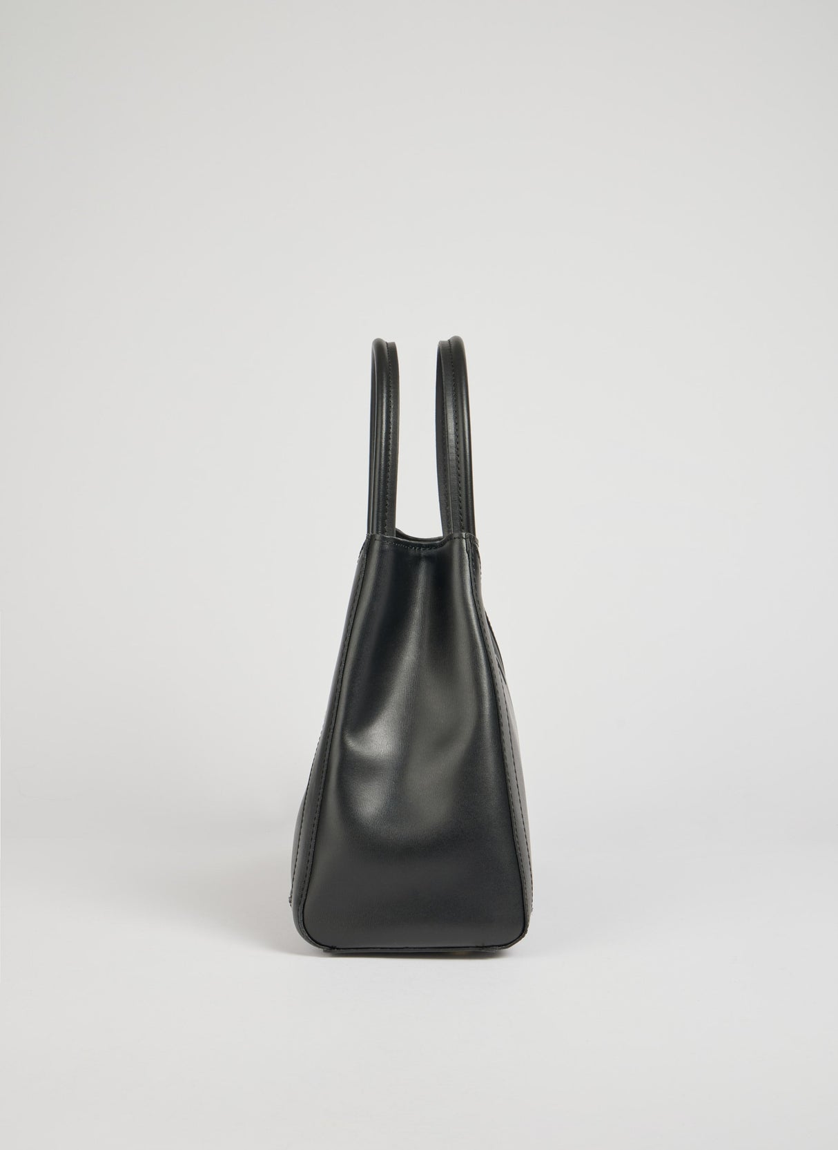 Classic Leather Tote Bag Black Brushed Leather Gold Hardware - Product example