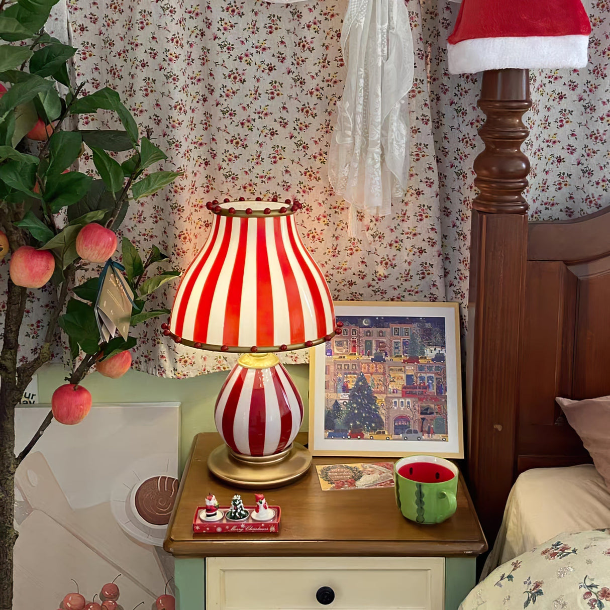 Striped Table Lamp Red White Circus Design - Product detail 8