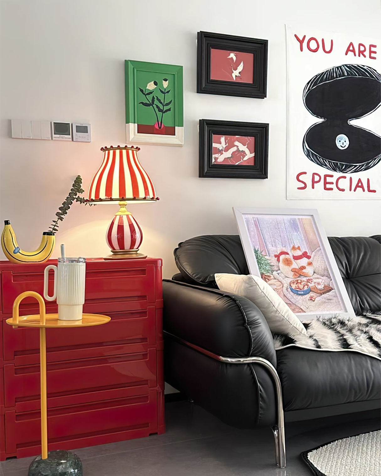 Striped Table Lamp Red White Circus Design - Product detail 21