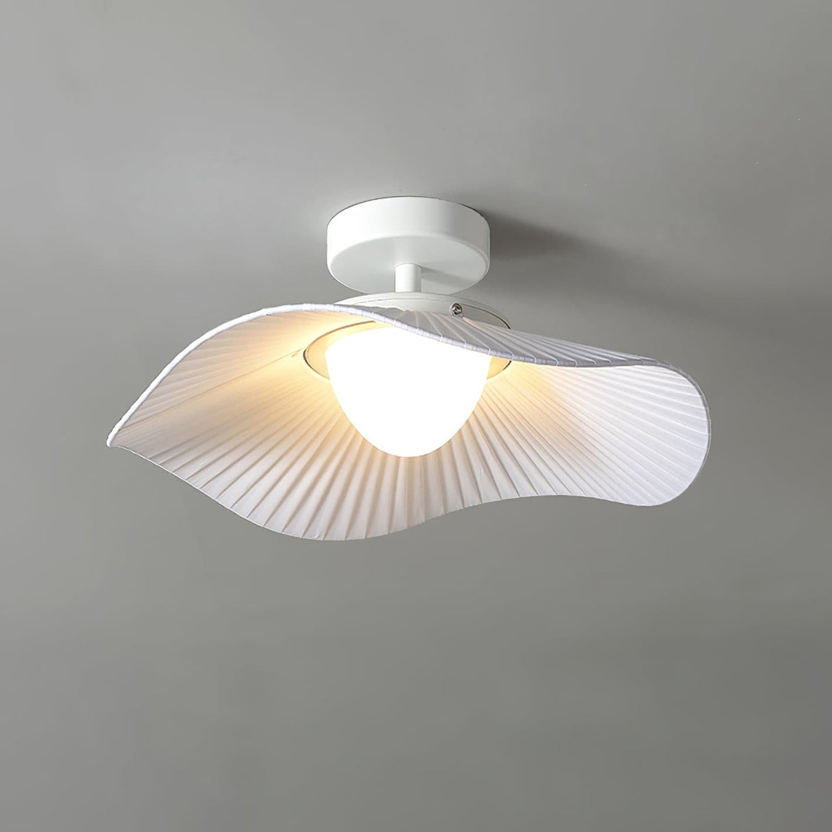 Modern Ceiling Light Pleated Wave Design with Warm Glow - Product detail 7