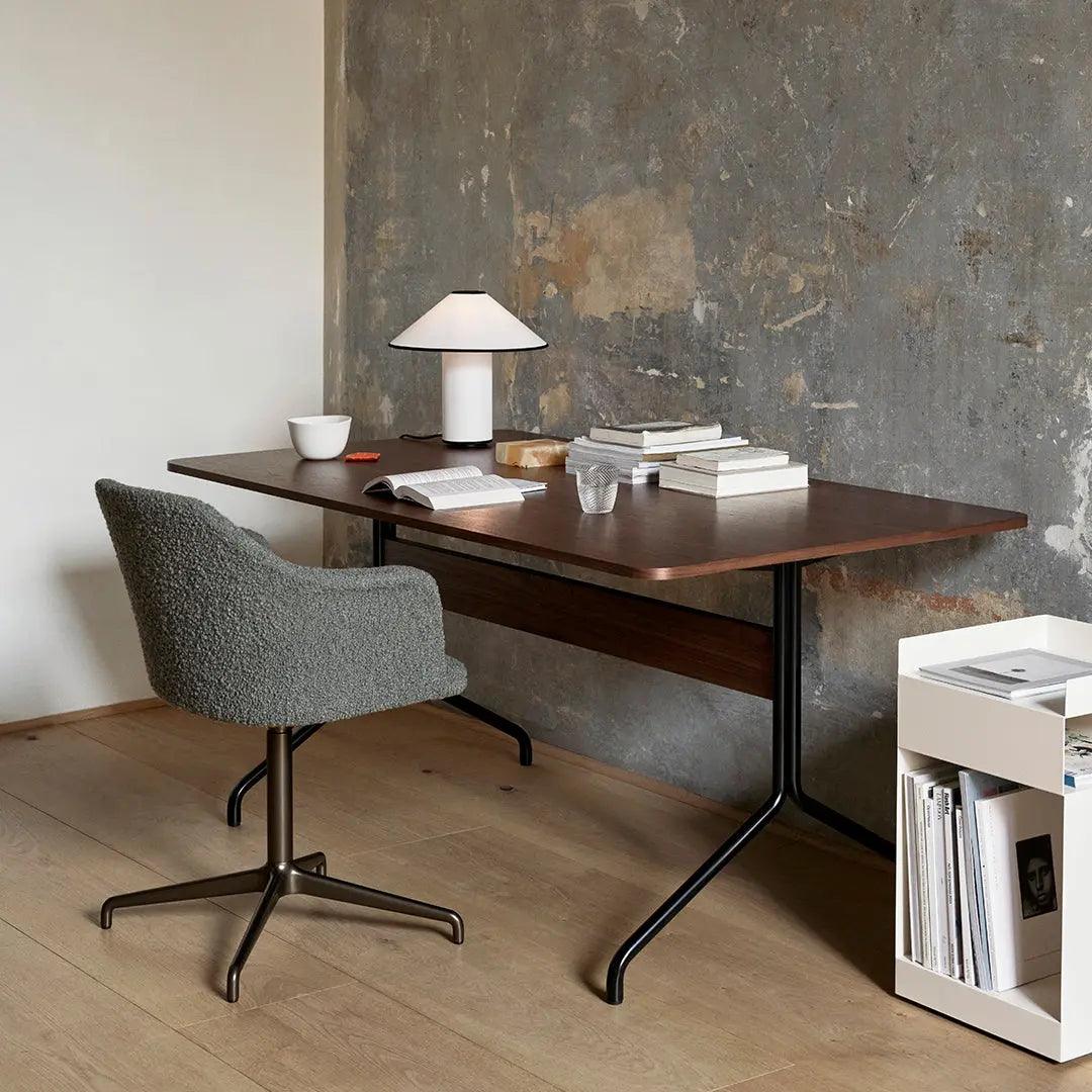 Modern Table Lamp White Metal With Red Trim - Product detail 35